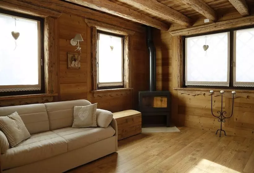 Hostelli Albergo Diffuso Zoncolan