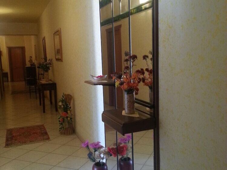 مسافرخانه Mistef