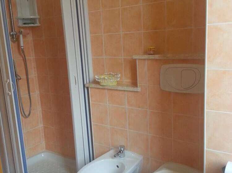 مسافرخانه Mistef