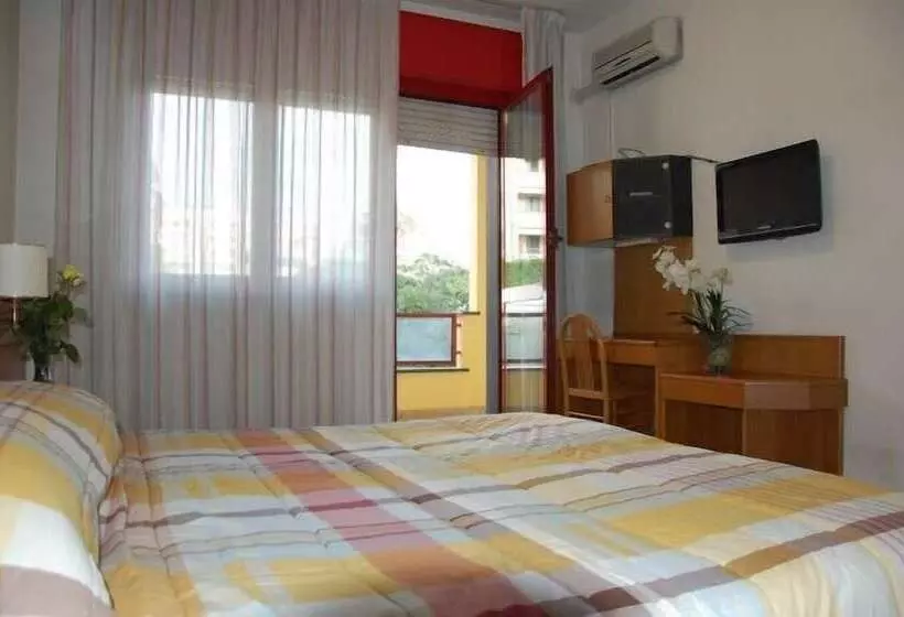 ホテル Albergo Ristorante Del Ponte