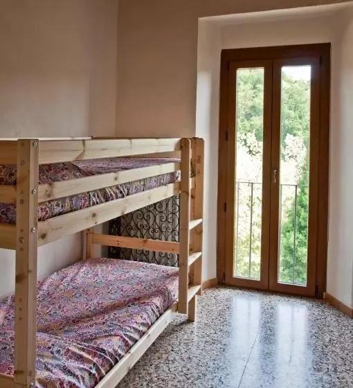 Maaseutuhotelli Villa Cheti