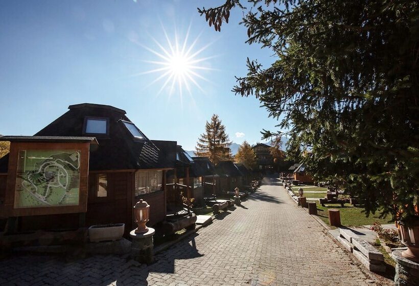 Отель Dalailama Village