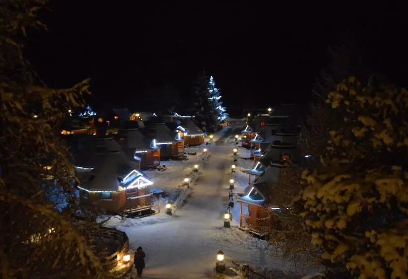 Hotelli Dalailama Village