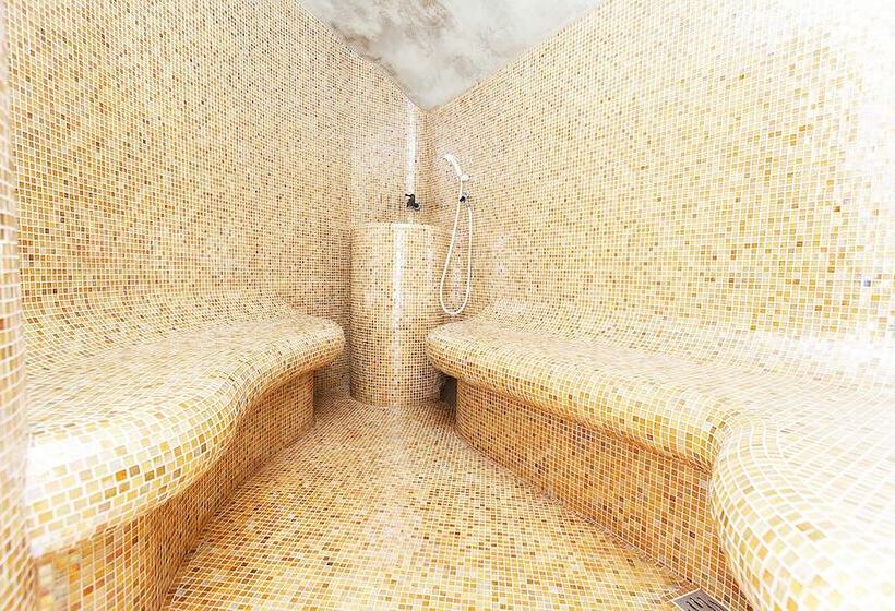 Отель Dalailama Village