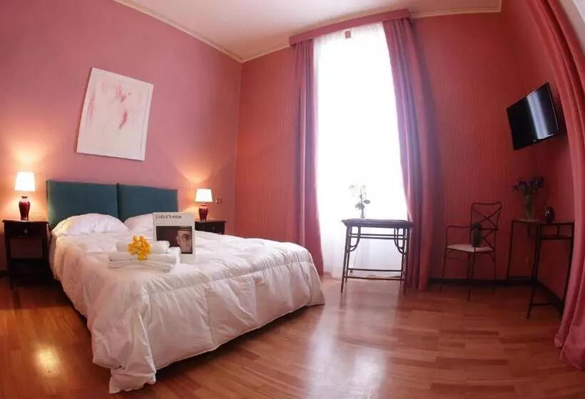 تختخواب و صبحانه Town House Messina Paradiso