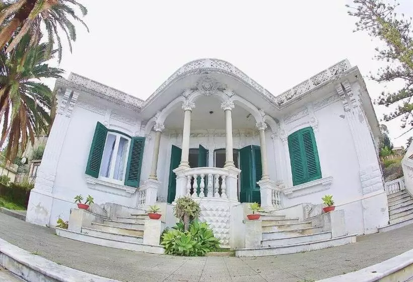 تختخواب و صبحانه Town House Messina Paradiso