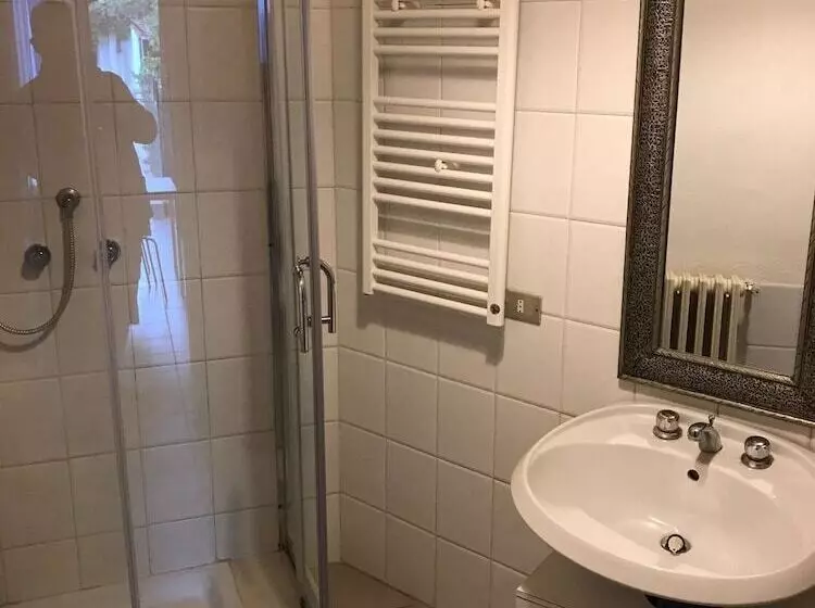 تختخواب و صبحانه Town House Messina Paradiso