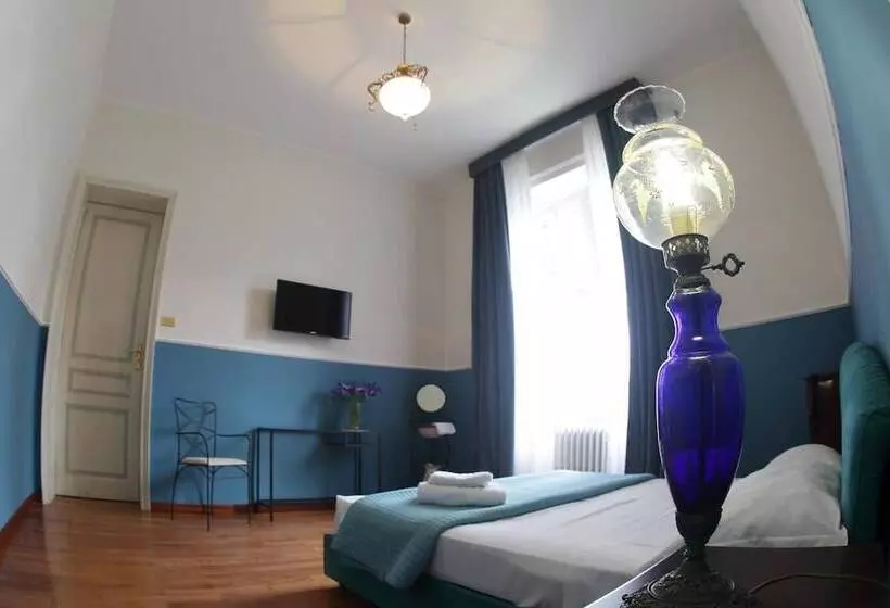 تختخواب و صبحانه Town House Messina Paradiso