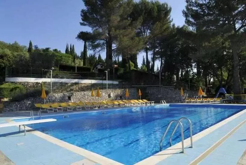 Hostelli Camping C Era Una Volta