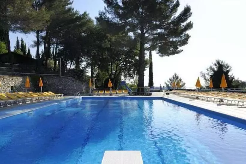 Hostelli Camping C Era Una Volta