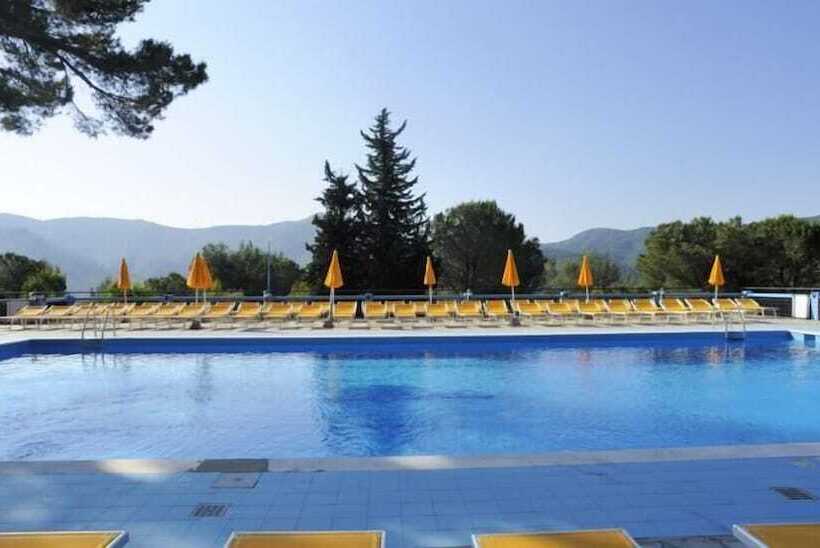 簡易ホテル Camping C Era Una Volta