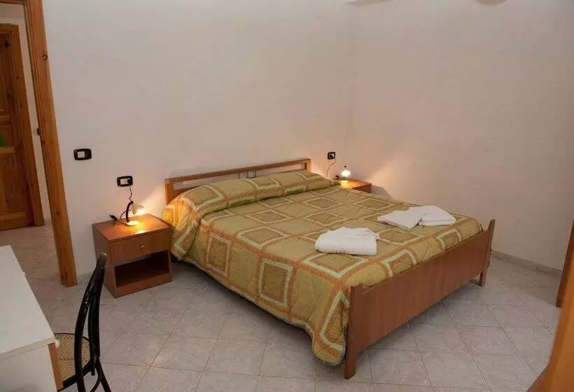 Maaseutuhotelli Agriturismo Eucalipto