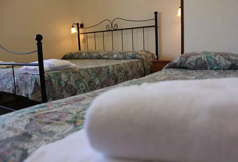 Maaseutuhotelli Agriturismo Eucalipto