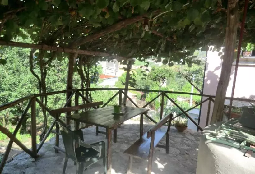 田舎風ホテル Agriturismo Mare E Monti