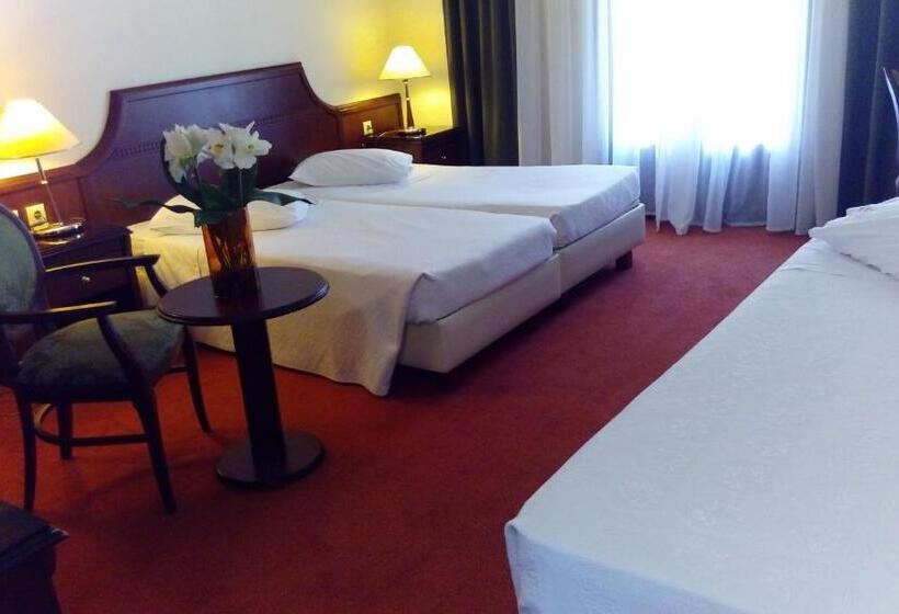 בית מלון כפרי Apollonia