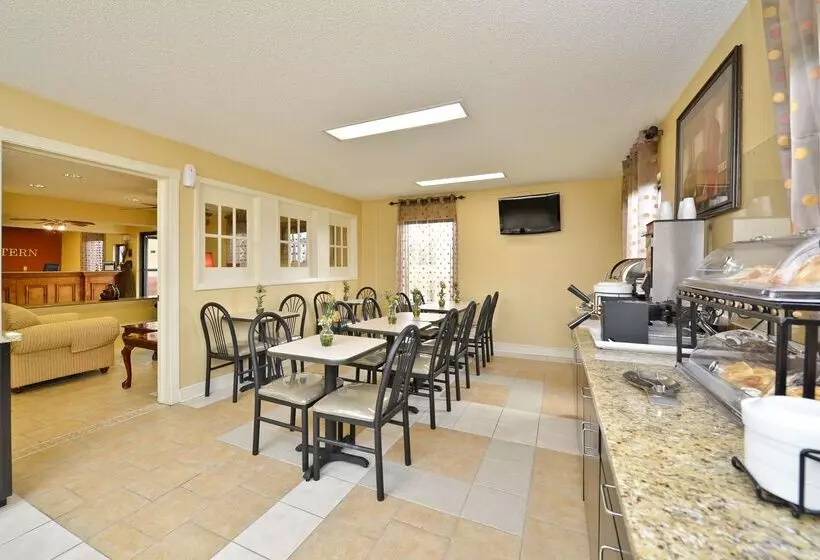 Отель Best Western Greenville Inn