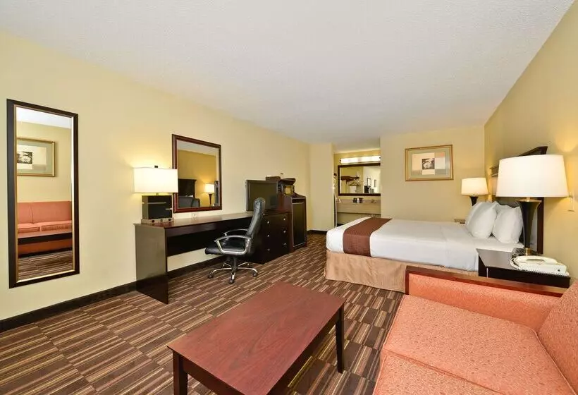 Отель Best Western Greenville Inn