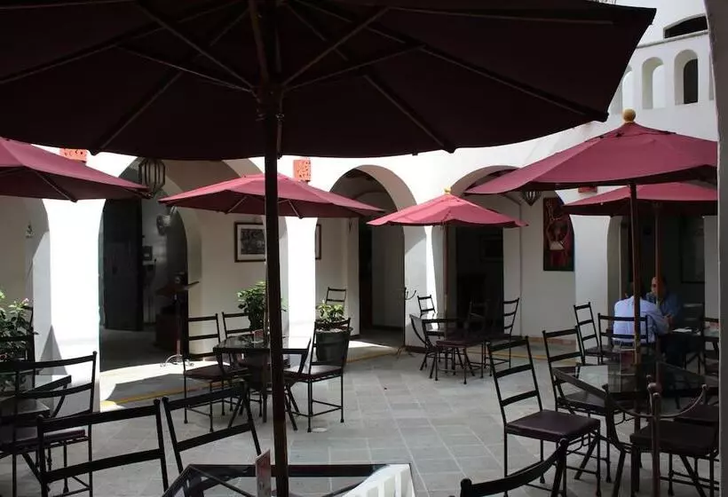 هتل Casa Conzatti