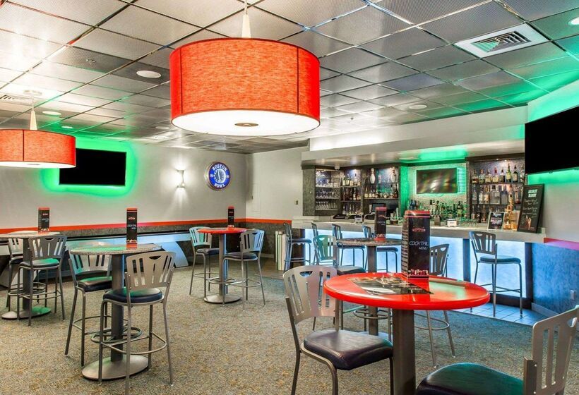 Отель Comfort Inn Boston