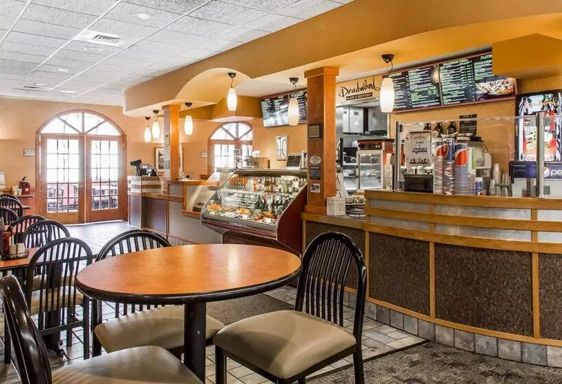 Отель Comfort Inn Boston