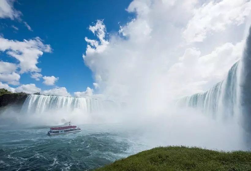 ホテル Courtyard By Marriott Niagara Falls