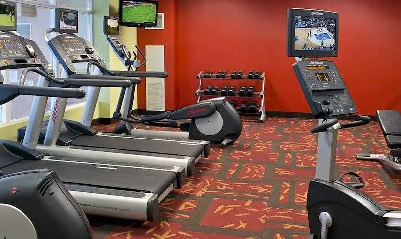 ホテル Courtyard By Marriott Niagara Falls