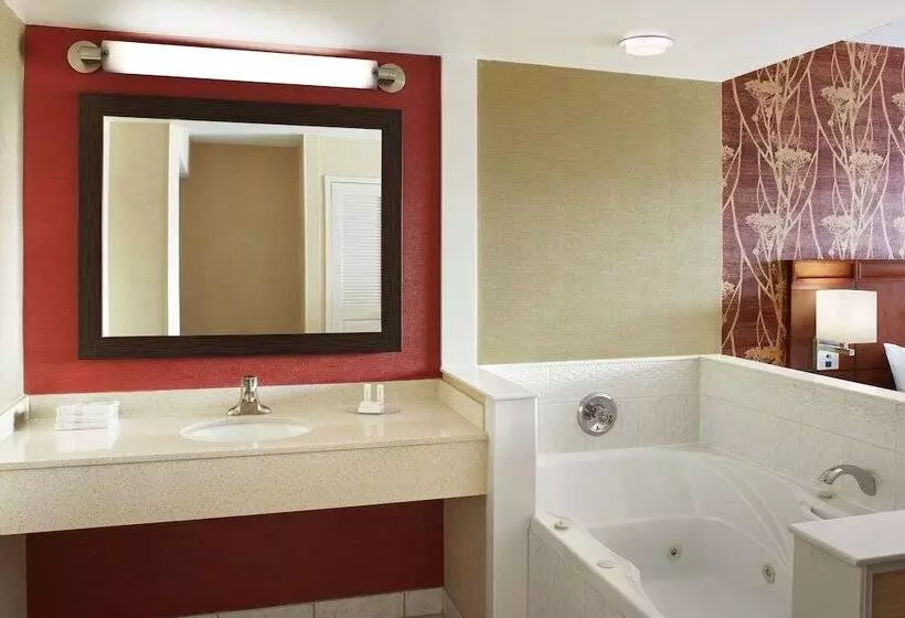ホテル Courtyard By Marriott Niagara Falls