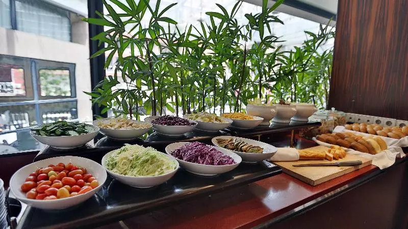 هتل Crowne Plaza Hamra Beirut, An Ihg