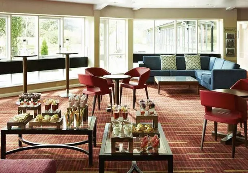 Delta Hotels By Marriott Peterborough