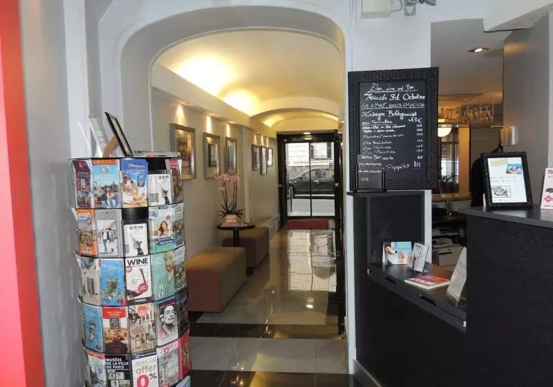 ホテル Eden Opera