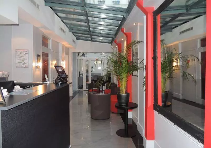 ホテル Eden Opera