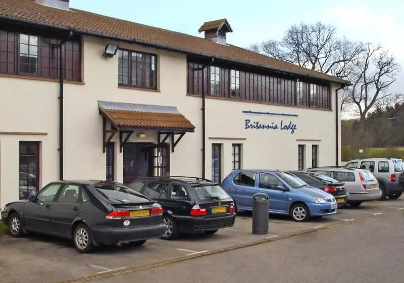 Europa Gatwick Hotel & Spa