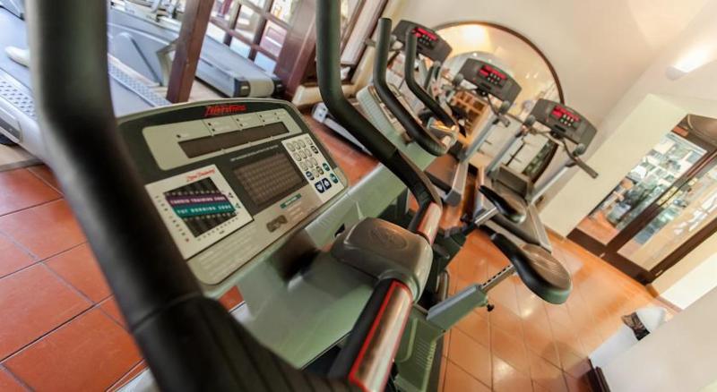 Europa Gatwick Hotel & Spa