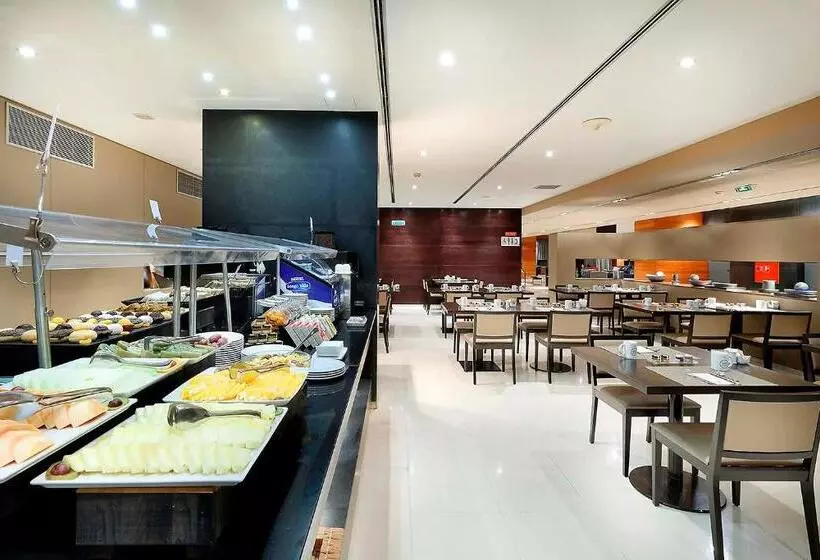 Otel Eurostars Lisboa Parque