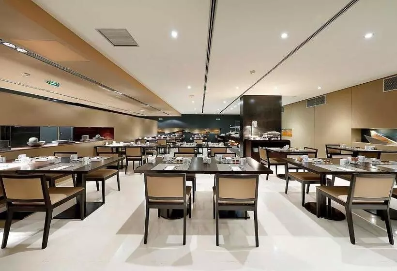 Otel Eurostars Lisboa Parque