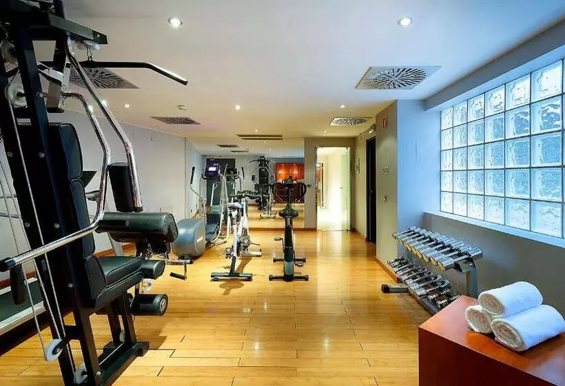 Otel Eurostars Lisboa Parque