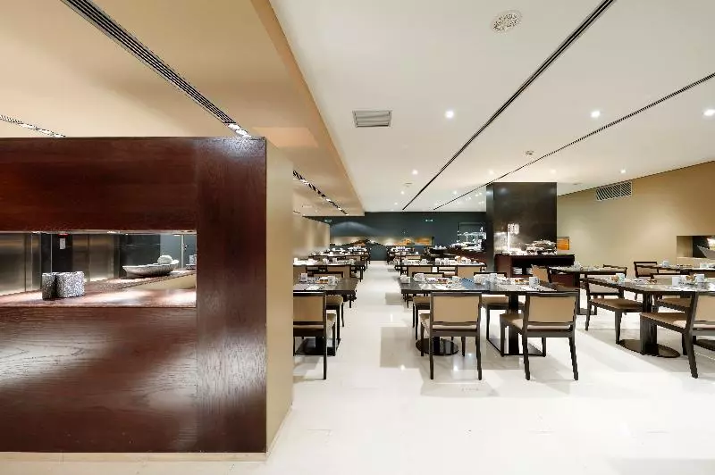 Otel Eurostars Lisboa Parque