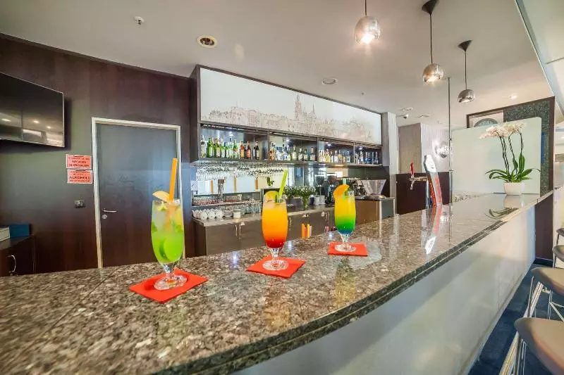 בית מלון כפרי Express Kraków