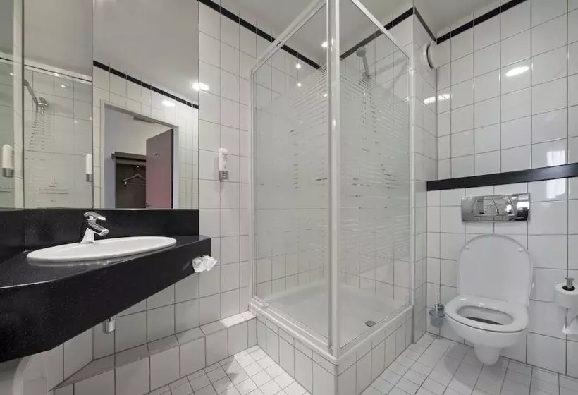 בית מלון כפרי Express Kraków