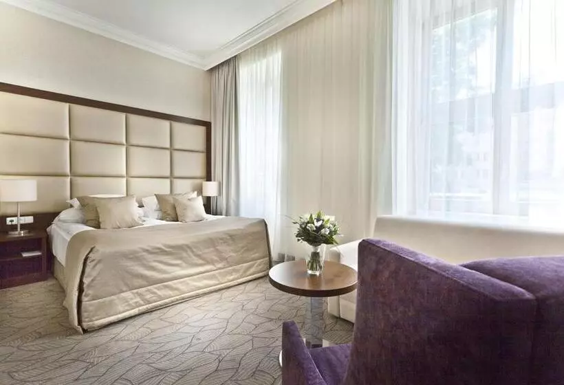 Kosher Hotel King David Prague