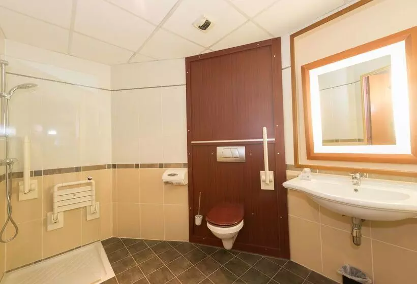 Hotel Kyriad Limoges Centre Gare   Atrium