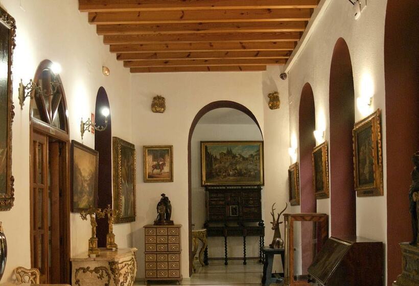 هتل Casa Museo De La Mezquita