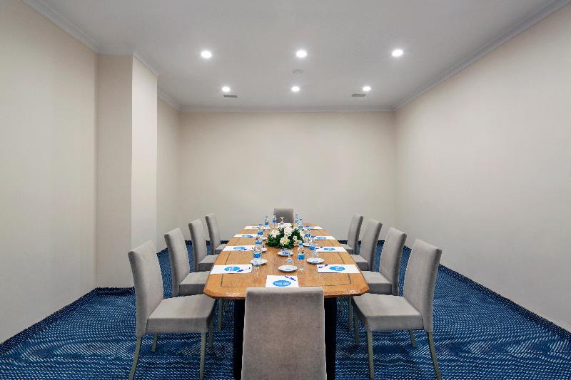 בית מלון כפרי Pine Bay Holiday Resort