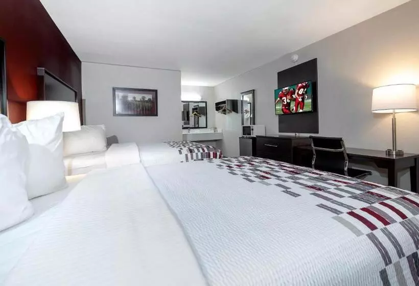 בית מלון כפרי Red Roof Inn Muscle Shoals