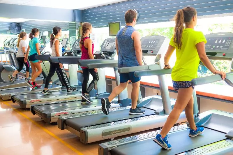 Roosevelt Hotel & Suites