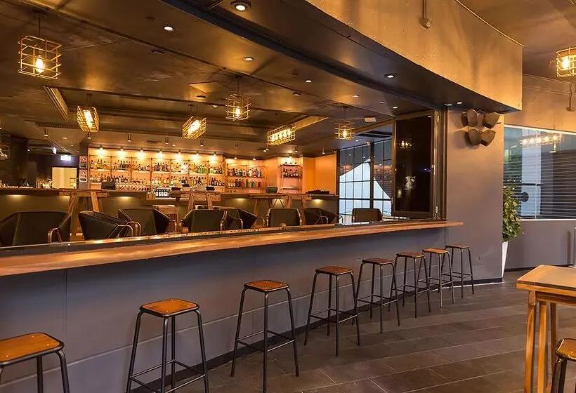 酒店 Rydges World Square