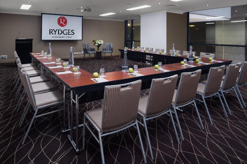 Отель Rydges World Square