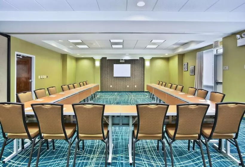 هتل Springhill Suites By Marriott Chicago Elmhurst Oakbrook Area