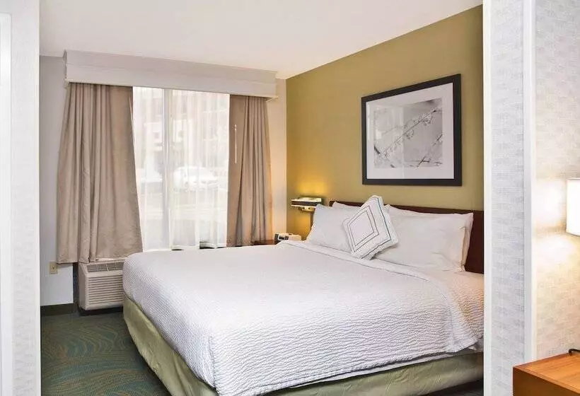هتل Springhill Suites By Marriott Chicago Elmhurst Oakbrook Area