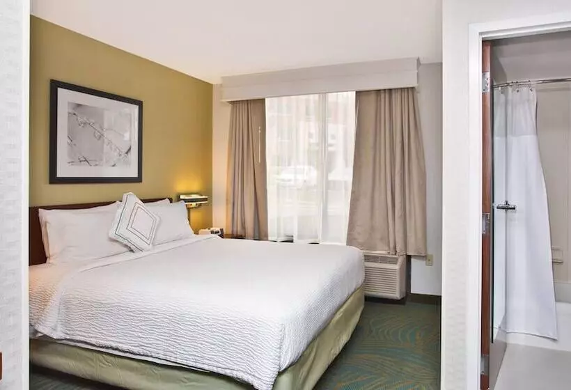 هتل Springhill Suites By Marriott Chicago Elmhurst Oakbrook Area